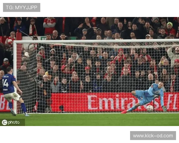 点球决胜规则拆解：何时开始、换人限制与加时关系解析