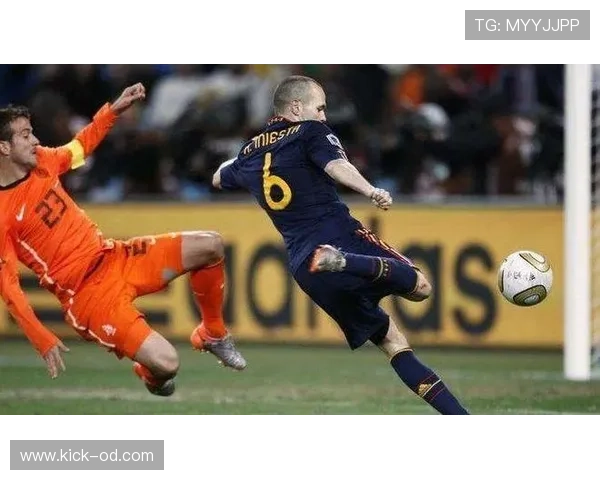 伊涅斯塔本赛季高位逼抢压制后防线展现角色转变